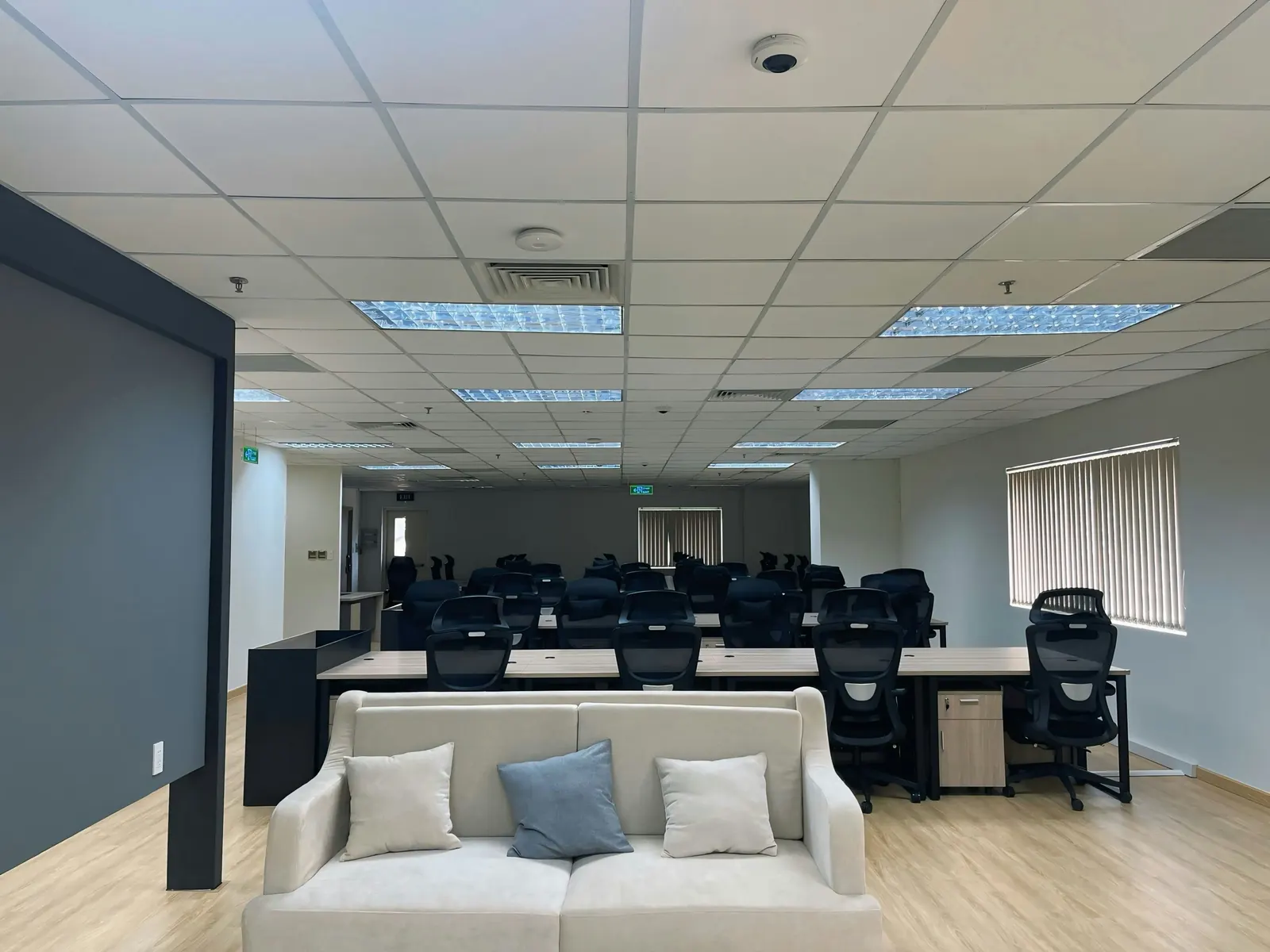 Workstations design 5